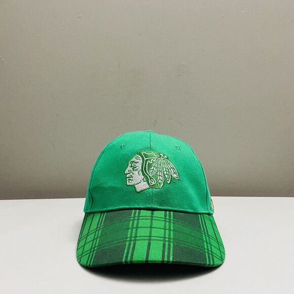 Chicago Blackhawks NHL St. Patrick's Day SGA Snapback Hat Cap Green Plaid Bill - Picture 3 of 9